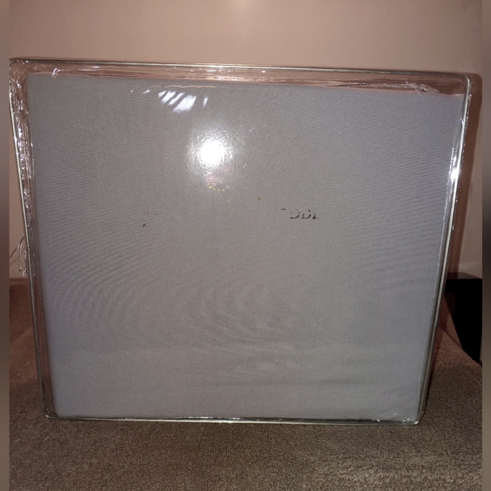 Queen Set (4piece) - Picture 3 of 4